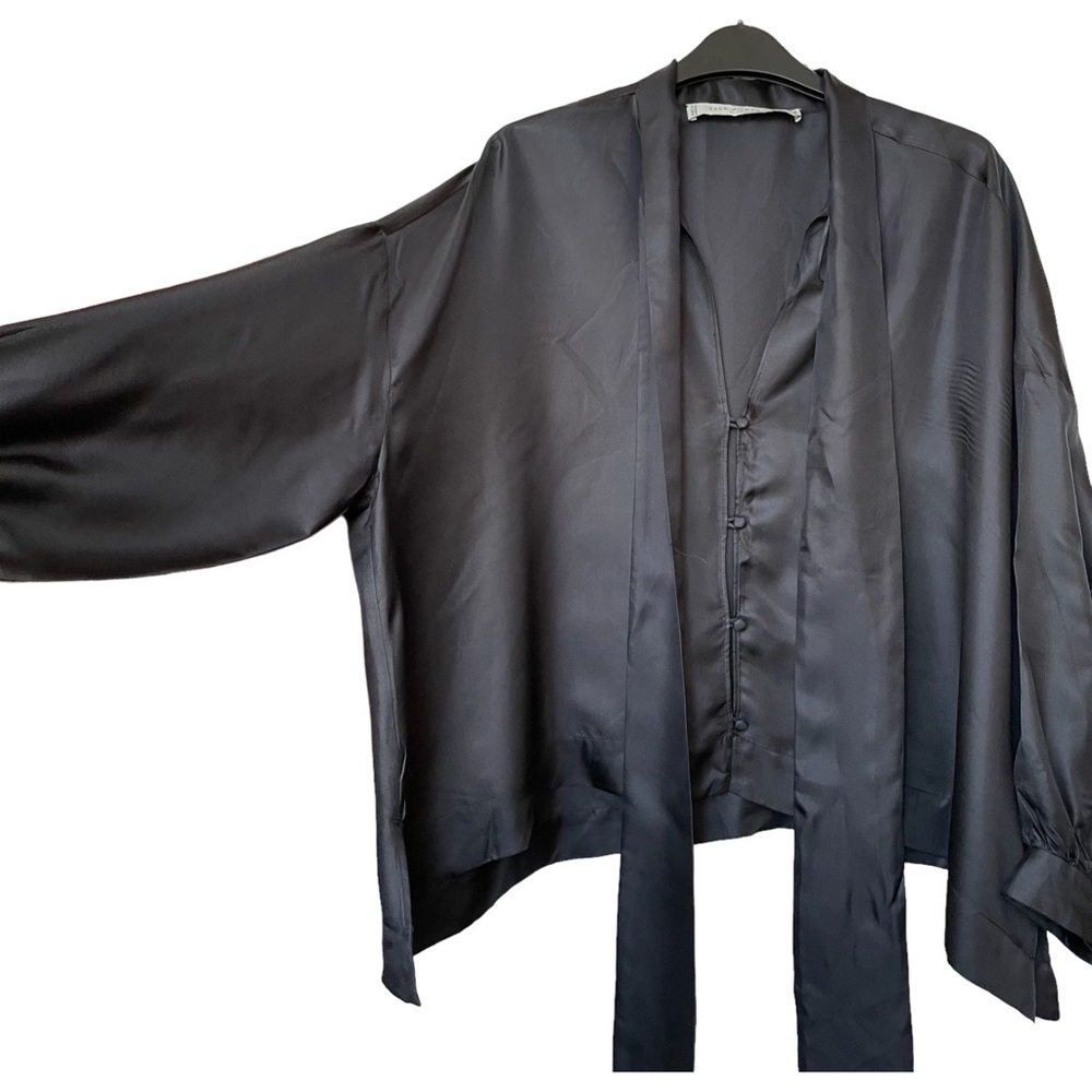 Zara silk boxy bow blouse size M - Picture 9 of 9